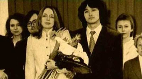Бракосочетание Виктора Цоя и Марианны Родованской, февраль 1985 года.
