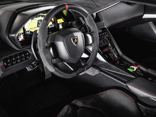 Lamborghini Veneno руль, салон
