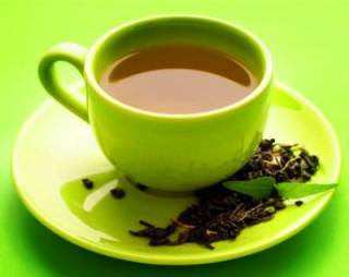 Польза зеленого чая для десен